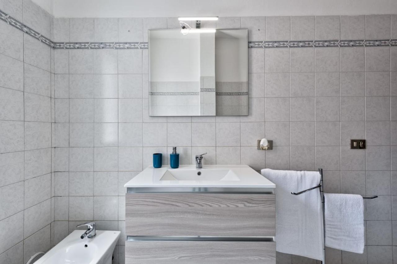 Venice Miramare Residence Zelo Ngoại thất bức ảnh